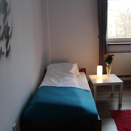 Baba Hostel Каліш Екстер'єр фото