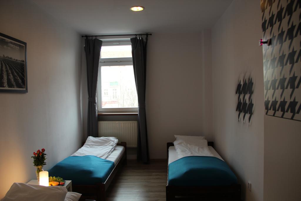 Baba Hostel Каліш Номер фото