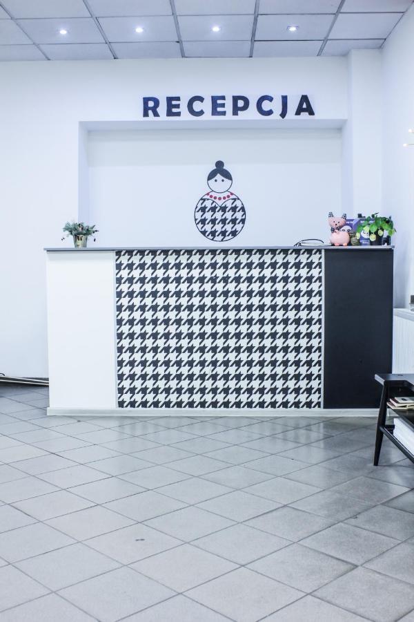 Baba Hostel Каліш Екстер'єр фото
